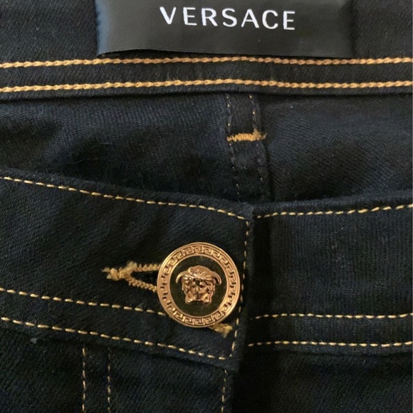 Versace Jeans - Picture 3 of 10